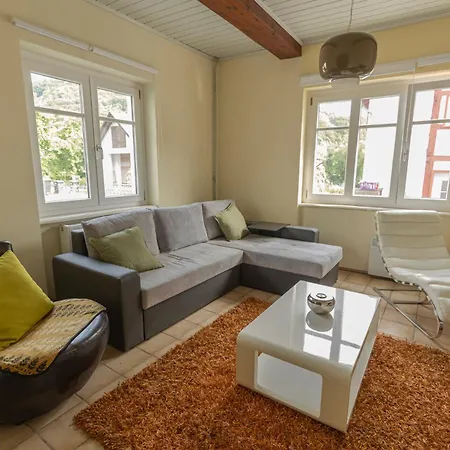 Gemuetliches Haus Inmitten Schoener Mit Garten & Parkplatz * Obernhof