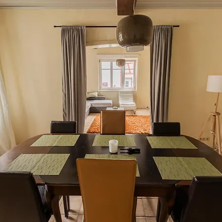 Gemuetliches Haus Inmitten Schoener Mit Garten & Parkplatz Casa de Férias *