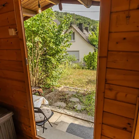 Vakantiehuis Gemuetliches Haus Inmitten Schoener Mit Garten & Parkplatz *