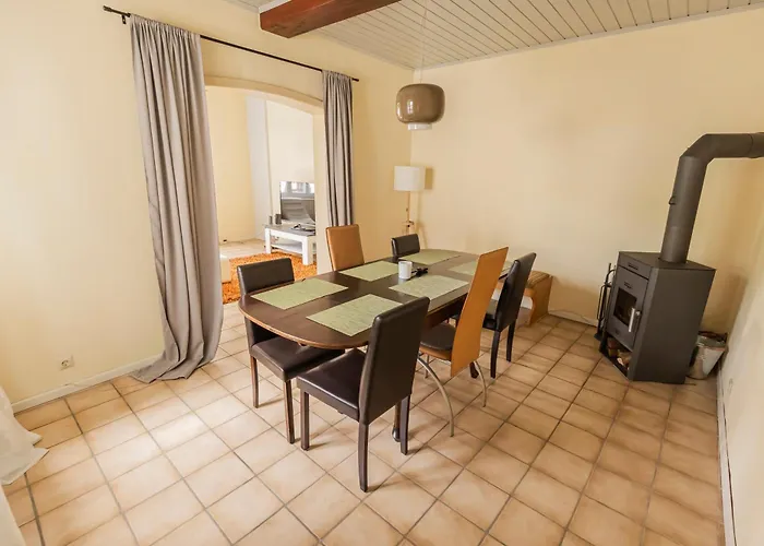 度假居 Gemuetliches Haus Inmitten Schoener Mit Garten & Parkplatz *