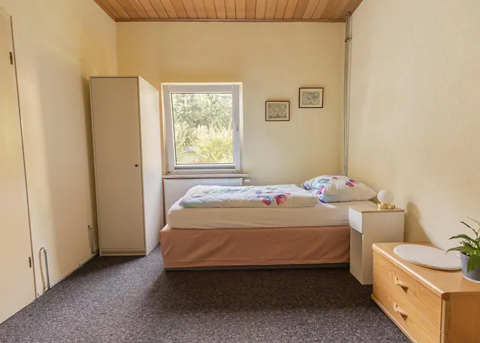 Gemuetliches Haus Inmitten Schoener Mit Garten & Parkplatz *