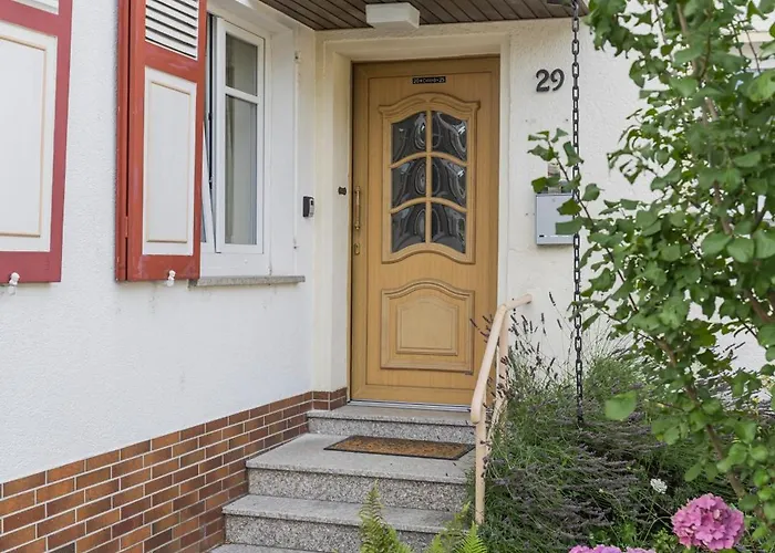 度假居 Gemuetliches Haus Inmitten Schoener Mit Garten & Parkplatz